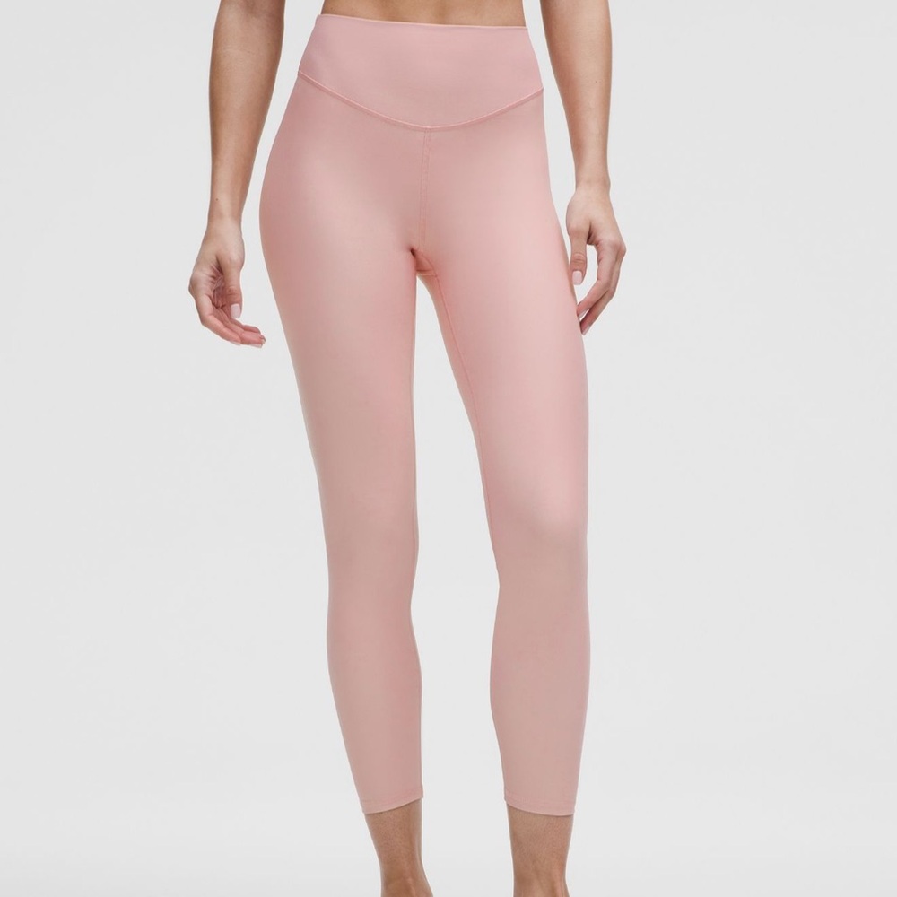 BRAND  NEW LULUMEON PINK HAZE WUNDER UNDER